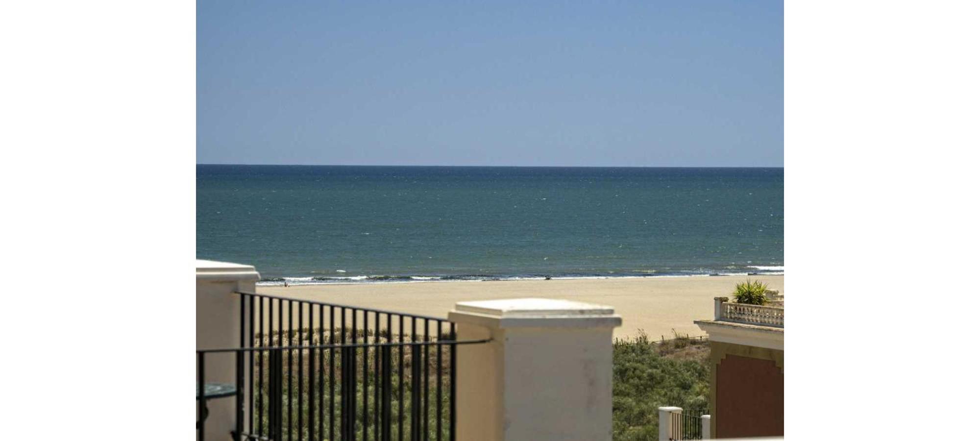 Playa Grande By H *